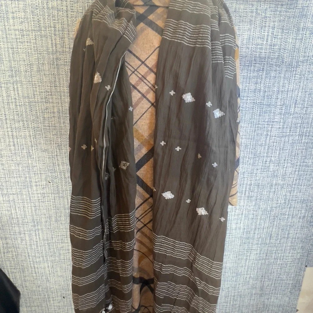 Eileen Fisher Scarf with White Stripes